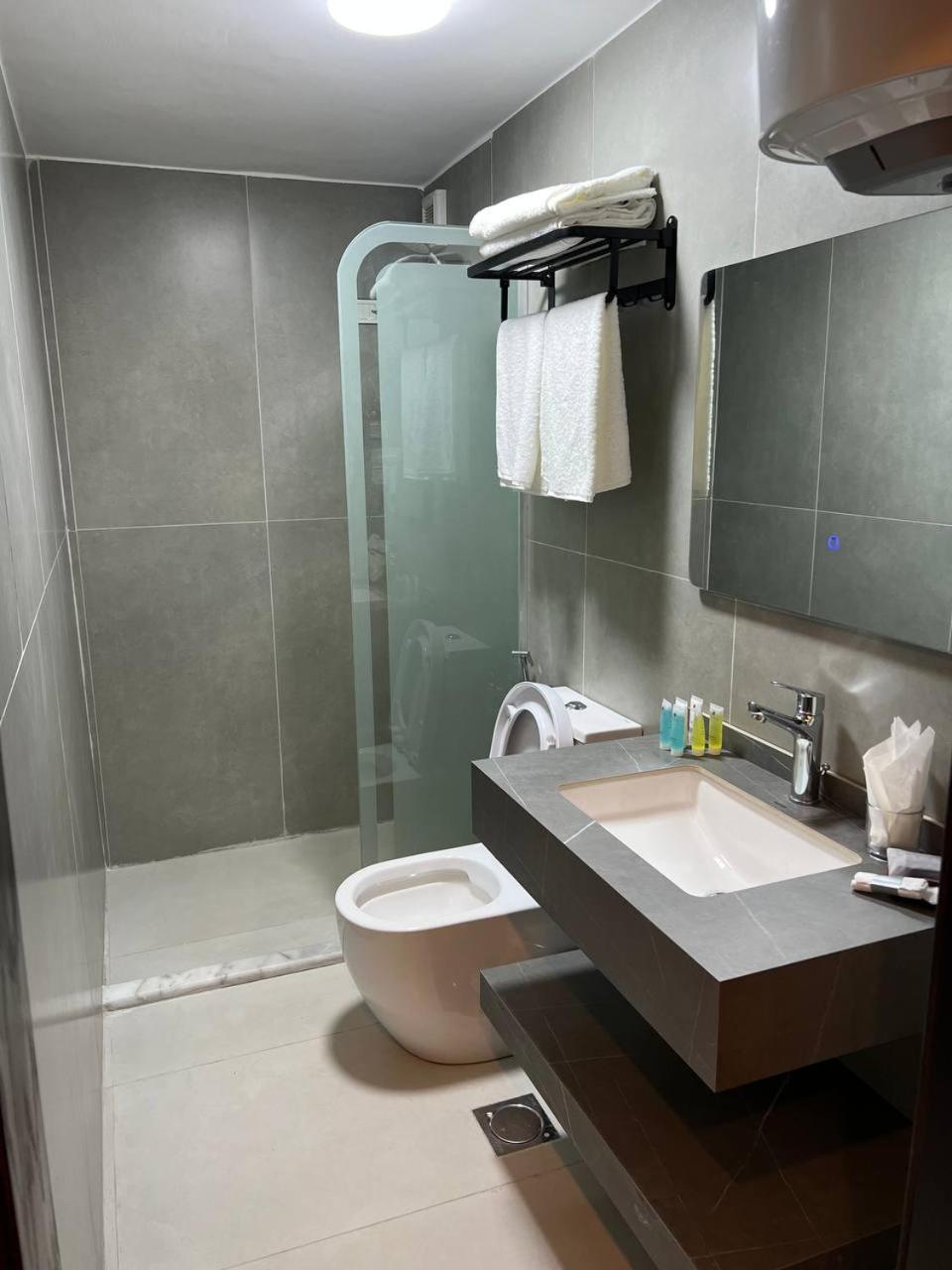 Silk Road Hotel Вади Муса Екстериор снимка